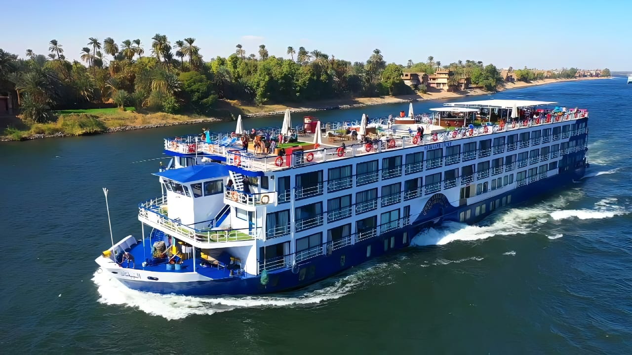 4 Days M/S Al Nabilatan Nile Cruise