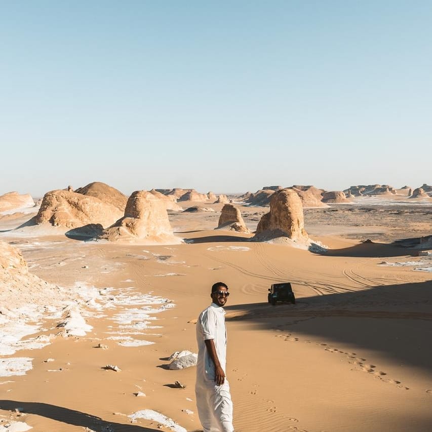 2-day overnight tour to white desert and Bahariya Oasis